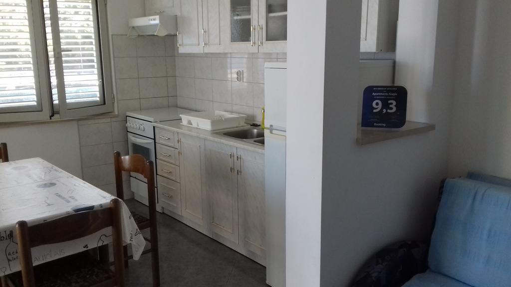 Apartments Gugic Prigradica Eksteriør bilde